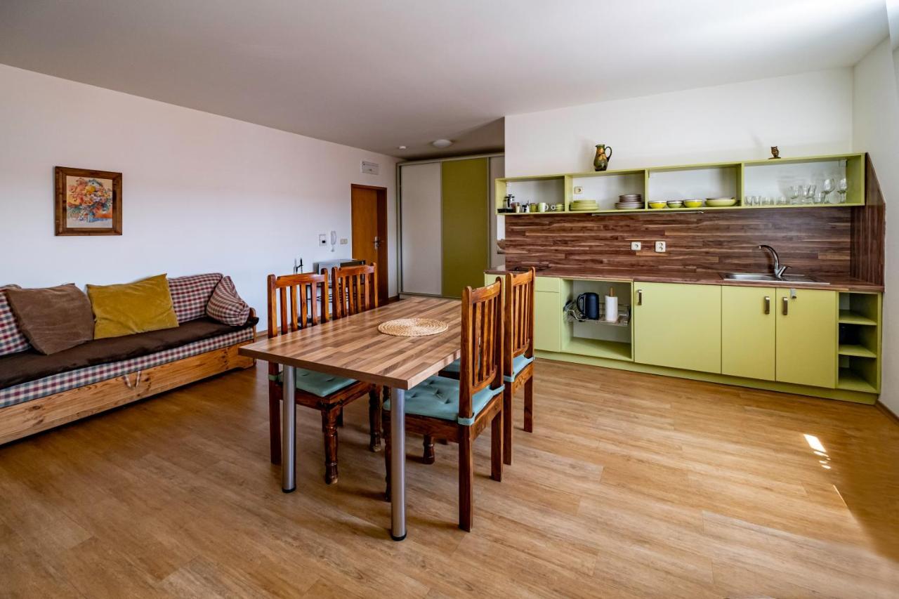 Apartmany Gulliver 미쿨로프 외부 사진